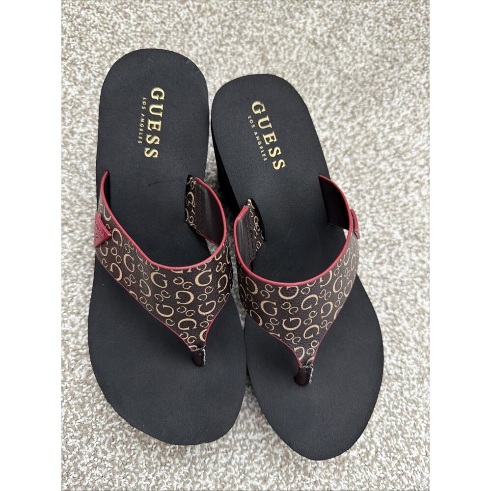 GUESS Women's Brown Platform Heel Flip Flops Sandals Shoes Size 7